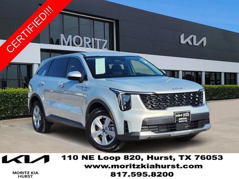 Certified 2026 Kia Sorento LX FWD image 1