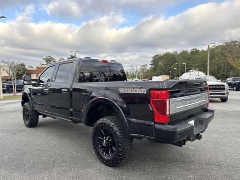 Used 2020 Ford F250 Platinum w/ Tremor Off-Road Package image 5