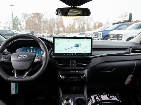 New 2026 Ford Escape ST-Line Select w/ Tech Pack #2 image 19