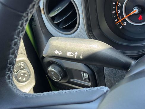 New 2026 Jeep Gladiator Sport AWD/4WD image 19