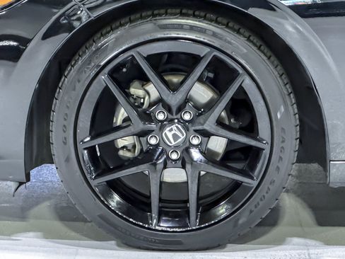 Used 2024 Honda Civic Sport image 12