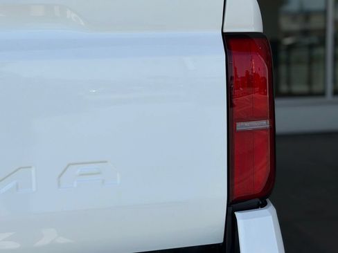 New 2026 Toyota Tacoma SR5 RWD image 12