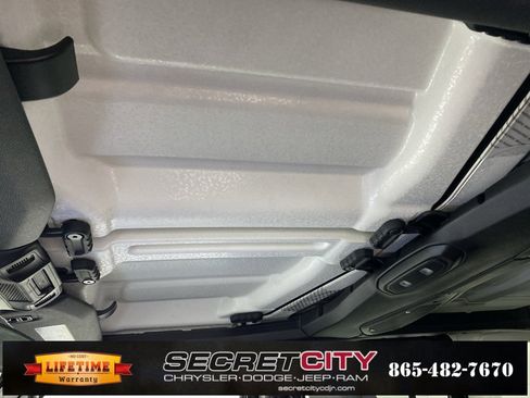 New 2026 Jeep Wrangler Unlimited Rubicon image 27