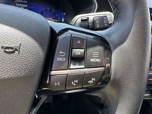 Used 2022 Ford Escape SEL w/ Technology Package AWD/4WD image 15
