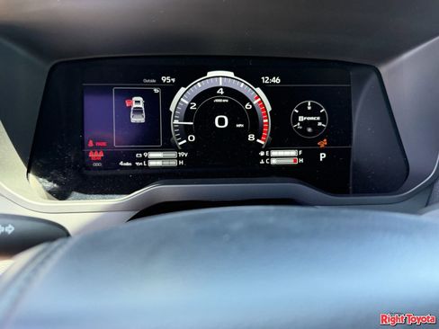 New 2026 Toyota Tundra Limited AWD/4WD image 24