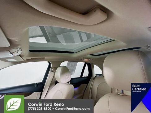 Used 2020 Mercedes-Benz GLC 300 4MATIC image 23