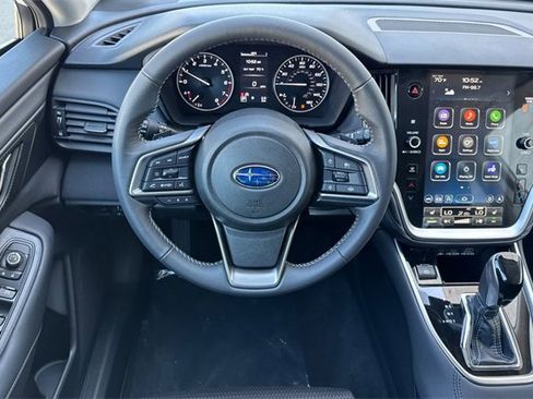 Used 2025 Subaru Outback Premium image 11