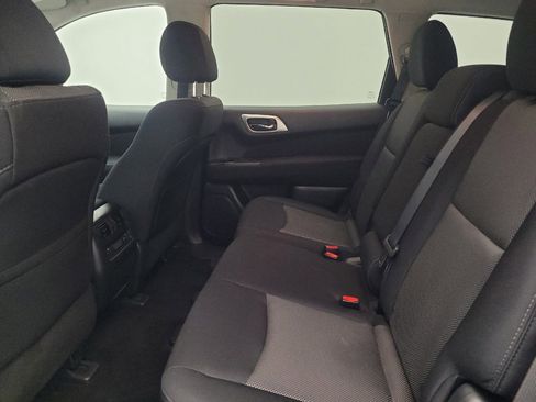 Used 2017 Nissan Pathfinder S AWD/4WD image 18
