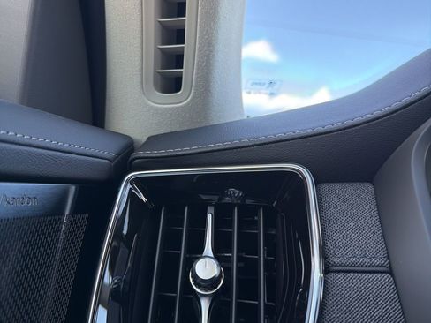 New 2026 Volvo XC90 T8 Ultra w/ Lounge Package image 48