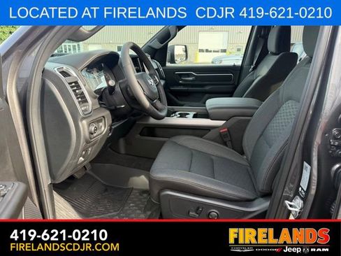 New 2026 RAM 1500 Big Horn w/ Night Edition AWD/4WD image 9