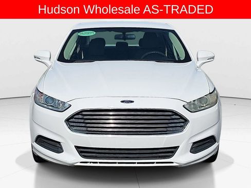 Used 2014 Ford Fusion SE FWD image 9