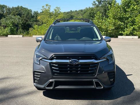 Used 2023 Subaru Ascent Touring AWD/4WD image 8
