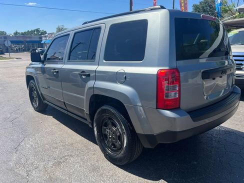 Used 2013 Jeep Patriot Sport image 8