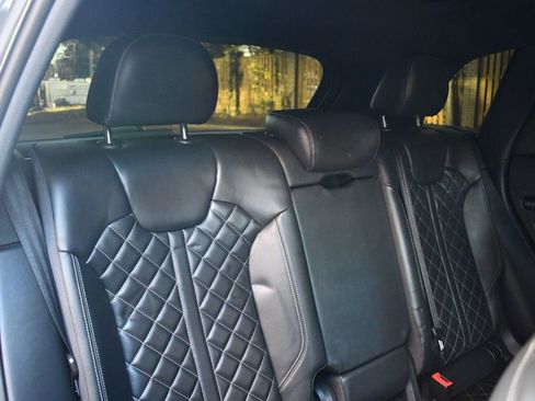 Used 2018 Audi SQ5 Premium Plus w/ S Sport Package image 35