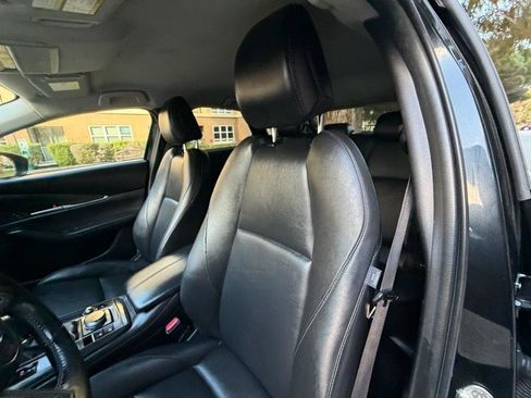 Used 2021 MAZDA CX-30 FWD 2.5 S w/ Select Package image 24