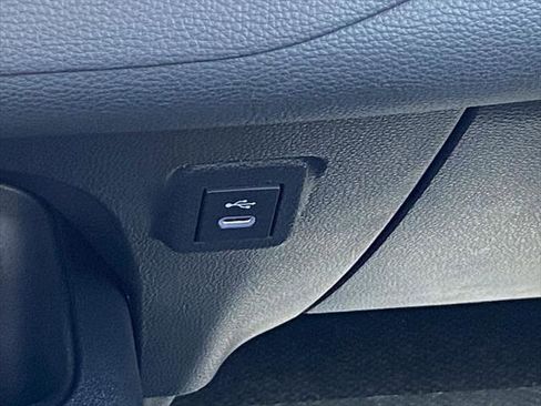Certified 2025 Toyota Corolla LE FWD image 31
