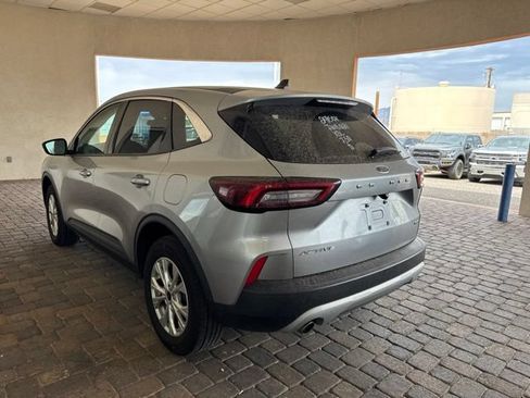 Certified 2024 Ford Escape Active AWD/4WD image 2