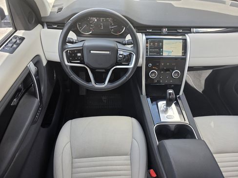 Certified 2023 Land Rover Discovery Sport SE image 4