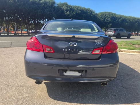 Used 2011 INFINITI G37 x Sedan w/ Premium Pkg AWD/4WD image 5
