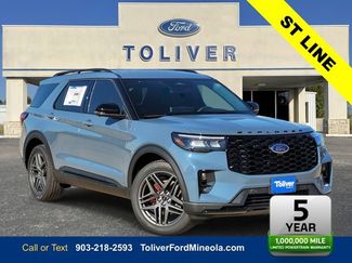 New 2026 Ford Explorer ST-Line w/ ST-Line Street Pack video 1