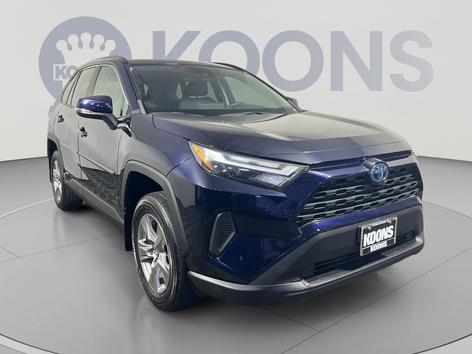 Used 2023 Toyota RAV4 XLE w/ Convenience Package AWD/4WD image 10