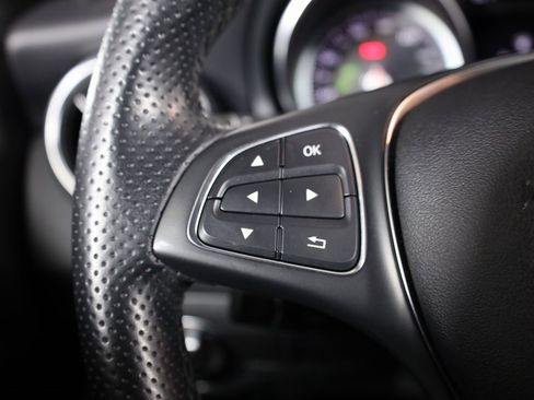 Used 2019 Mercedes-Benz GLA 250 GLA 250 image 12