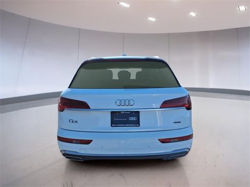 Used 2022 Audi Q5 2.0T Premium w/ Convenience Package image 5