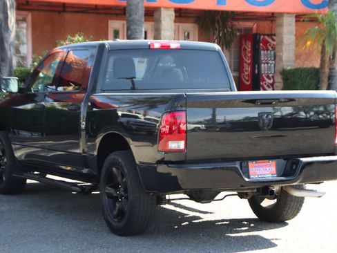 Used 2018 RAM 1500 Express w/ Black Ram 1500 Express Group RWD image 6