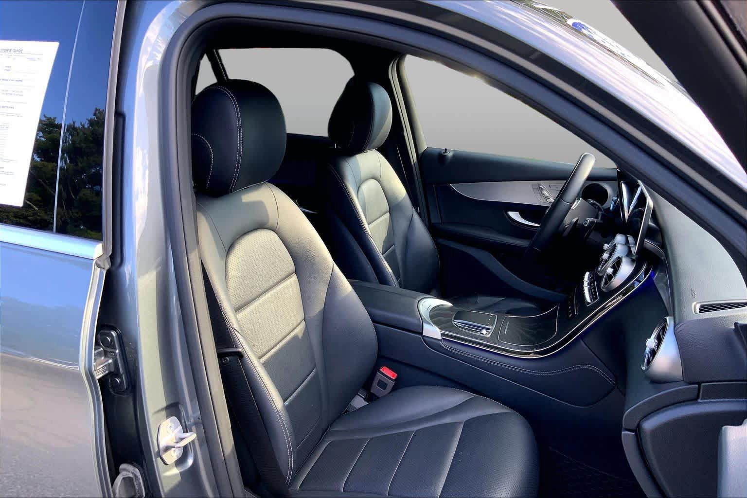 Used 2020 Mercedes-Benz GLC 350e 4MATIC image 8