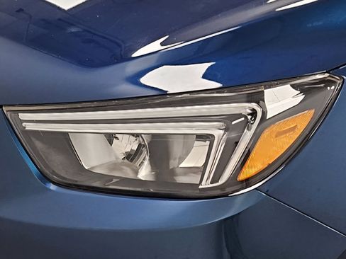 Used 2020 Buick Encore Preferred image 27