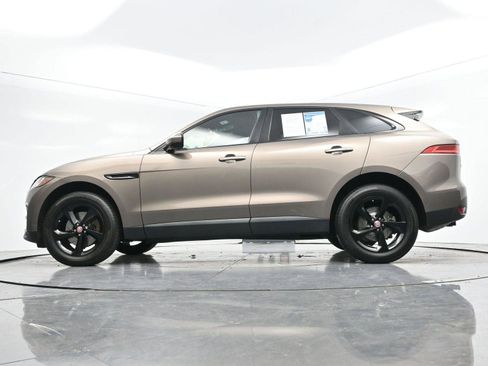 Used 2017 Jaguar F-PACE Premium image 49