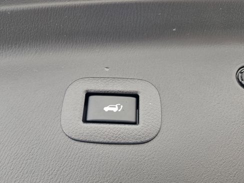 Used 2023 INFINITI QX80 Luxe w/ Cargo Package image 25