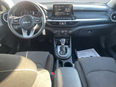 Used 2023 Kia Forte LXS image 11