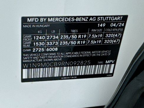 Certified 2024 Mercedes-Benz EQB 250+ image 25