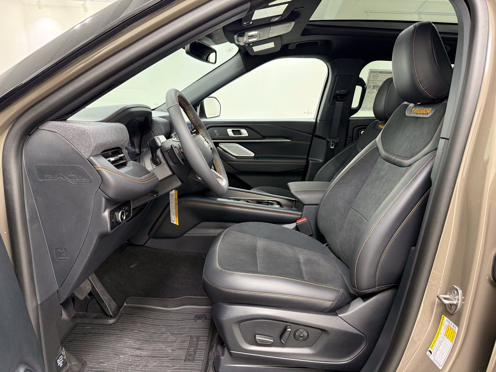 New 2026 Ford Explorer Tremor w/ Tremor Ultimate Package AWD/4WD image 18