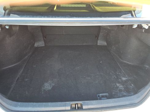 Used 2022 Toyota Camry SE image 16