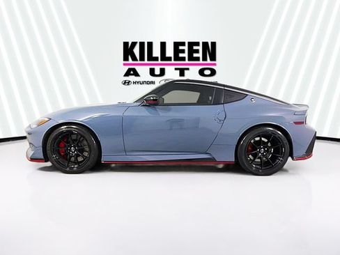 Used 2024 Nissan Z NISMO w/ Floor Mat Package RWD image 4