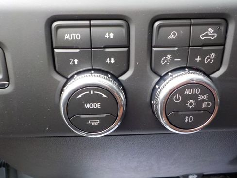 New 2026 GMC Sierra 2500 Denali Ultimate AWD/4WD image 24