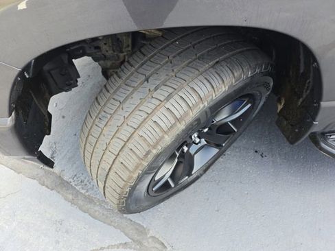 Used 2021 RAM 1500 Big Horn image 33