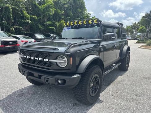 Used 2023 Ford Bronco Wildtrak AWD/4WD image 5