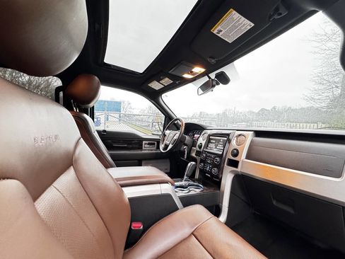 Used 2014 Ford F150 Platinum image 14
