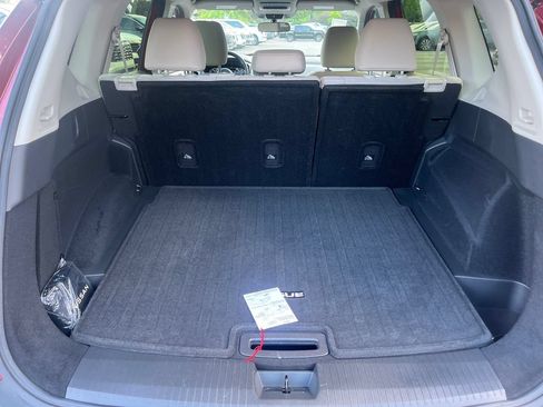 Used 2023 Nissan Rogue SV FWD image 21