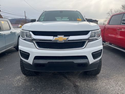 Used 2019 Chevrolet Colorado W/T w/ WT Convenience Package image 2