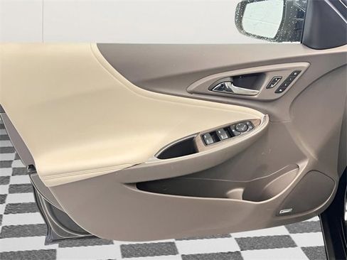 Certified 2024 Chevrolet Malibu LT image 13