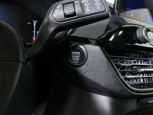 Used 2025 Ford Escape ST-Line Select AWD/4WD image 17