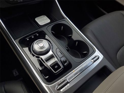 New 2026 Kia Carnival SX image 27