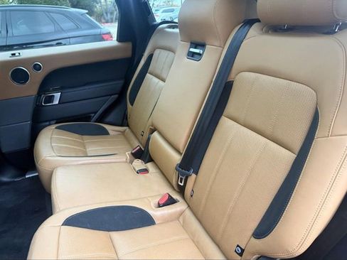 Used 2020 Land Rover Range Rover Sport HSE Dynamic image 13