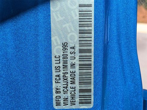 Used 2021 Jeep Wrangler Unlimited Sahara w/ Cold Weather Group image 23