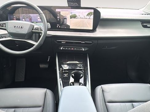 New 2026 Audi Q3 quattro 2.0T AWD/4WD image 17