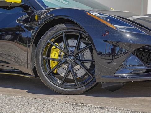 New 2026 Lotus Emira SE RWD image 2
